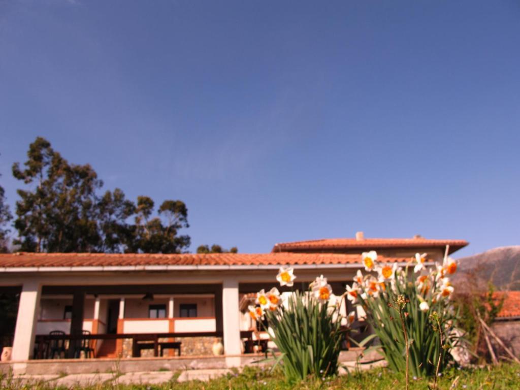 Agriturismo Antica Chiesa San Fantino Torraca Екстериор снимка