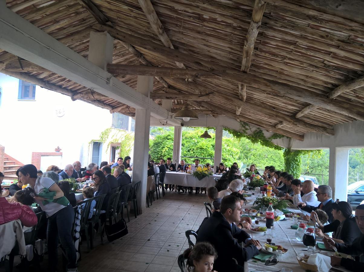 Agriturismo Antica Chiesa San Fantino Torraca Екстериор снимка